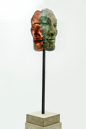 FAITH MASK DOUBLE -FREE-STANDING - LONG BASE